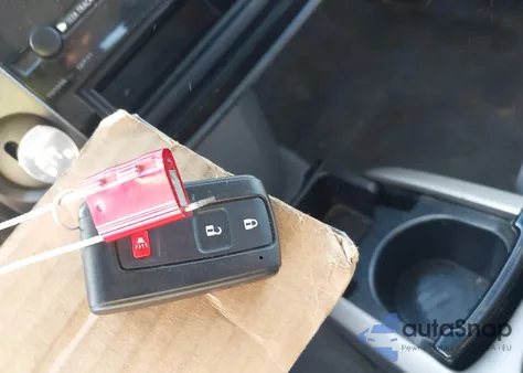 2008 Toyota Prius из США, поврежденный, VIN JTDKB20U083404072